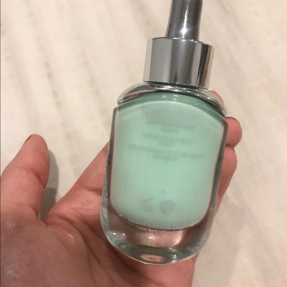 Dior Capture Youth Redness Soother Serum - Picture 3 of 3
